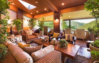 bar hotel 箱根香山