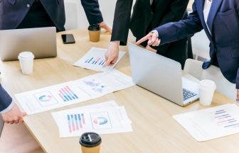 ホテル　企画職　転職