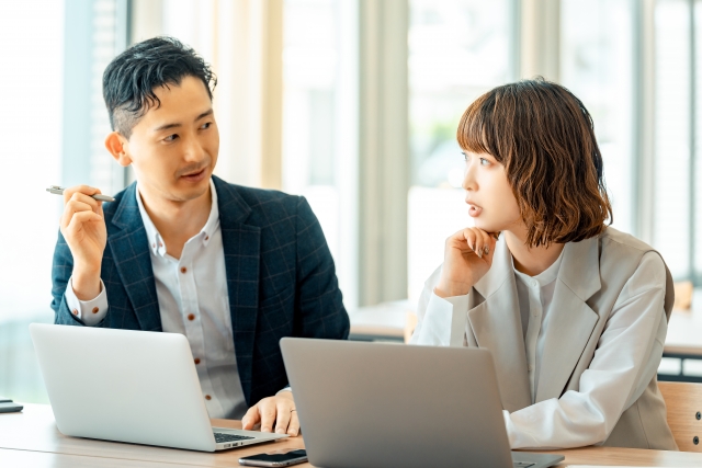 ホテル　企画職　未経験