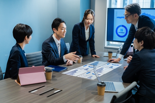 ホテル　企画職　仕事内容