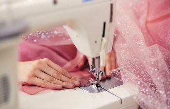 高見株式会社　求人　商品管理　縫製　メンテナンス