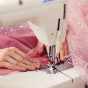 高見株式会社　求人　商品管理　縫製　メンテナンス