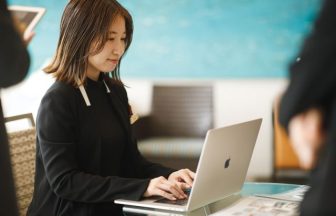 BLD WEDDINGS 株式会社　求人　経理