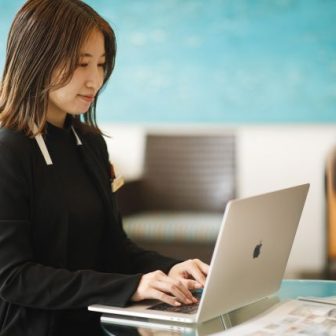 BLD WEDDINGS 株式会社　求人　経理