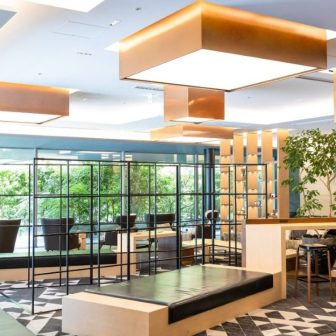 クロスホテル京都　フロント　求人