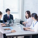 アルムナイ採用とは