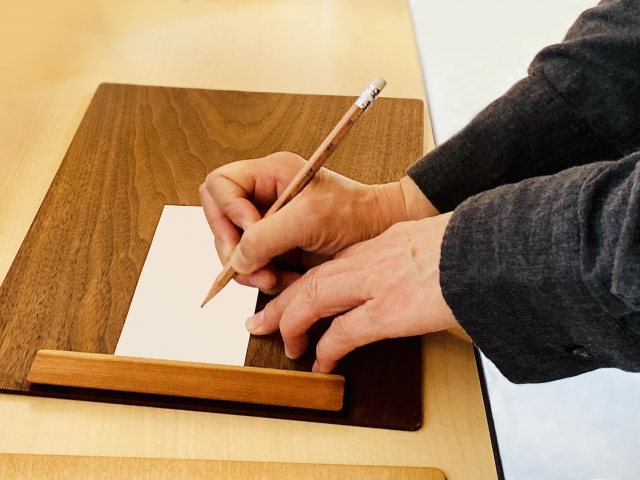 ホテル　フロント　英語　チェックアウト