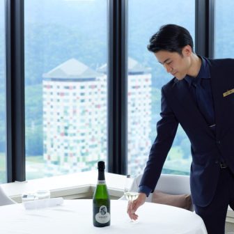 株式会社星野リゾート・トマム　サービス　求人