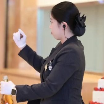 株式会社エメラージュ　求人