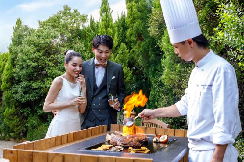 株式会社クラウディアホールディングス　求人