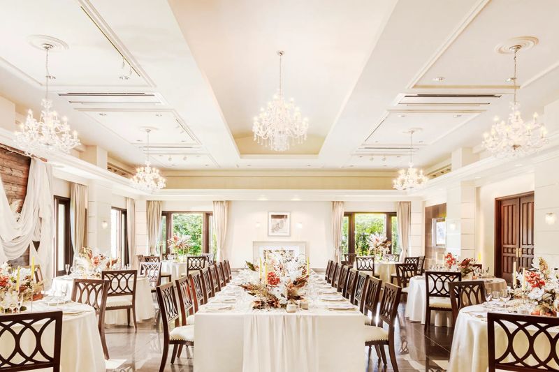 株式会社クラウディアホールディングス　求人