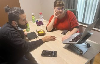 株式会社F-area　民泊運営　マネージャー　求人